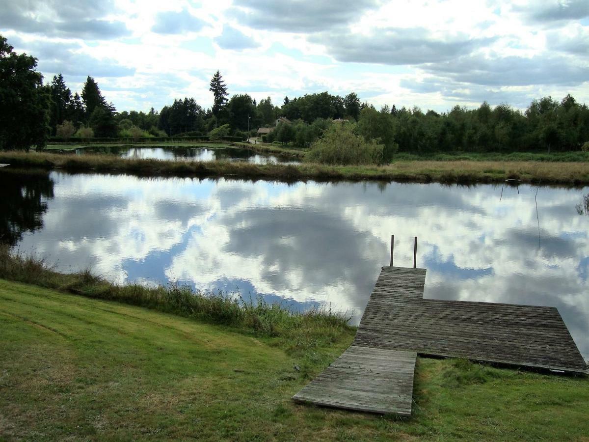 Lieux-Au-Lac Augignac 外观 照片